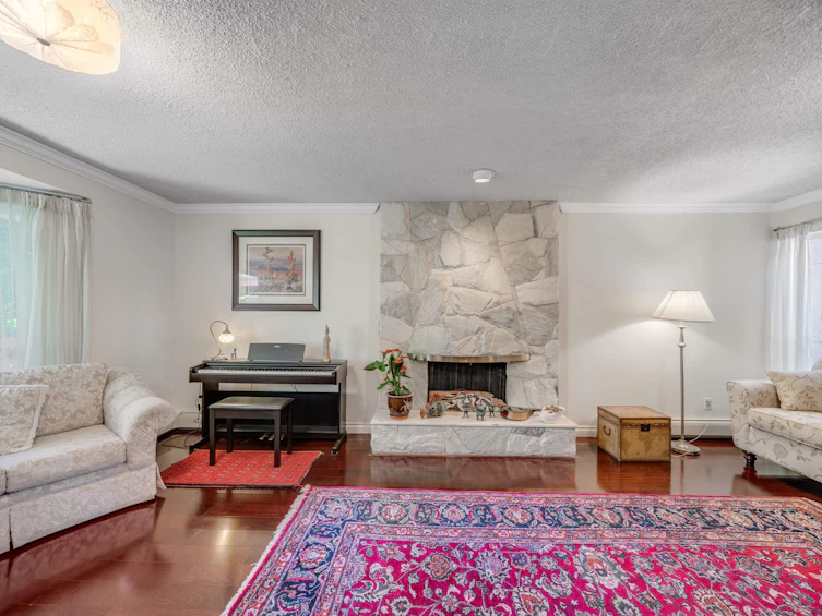 1310 Glen Abbey Drive, Burnaby, BC, V5A 3Y4 - 6