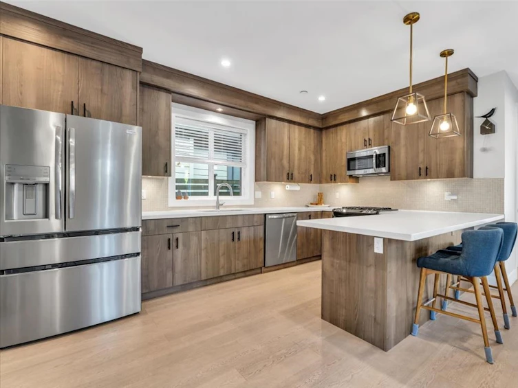 362 East 12th Street, North Vancouver, BC, V7L 2J9 - 3