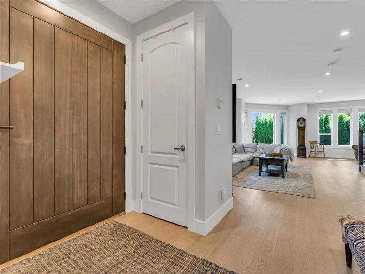 362 East 12th Street, North Vancouver, BC, V7L 2J9 - 8