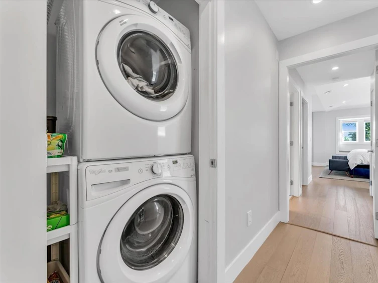 362 East 12th Street, North Vancouver, BC, V7L 2J9 - 19