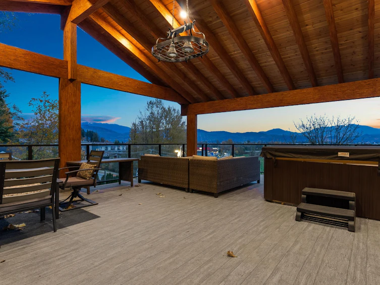 35737 Old Yale Road, Abbotsford, BC, V3G 2C6 - 35