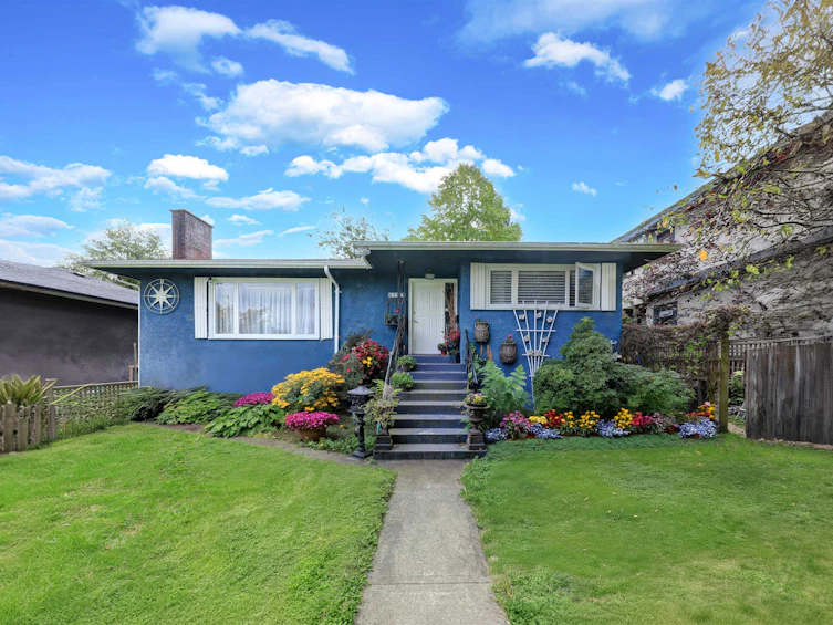 6614 Strawson Street, Burnaby, BC, V5E 1W6