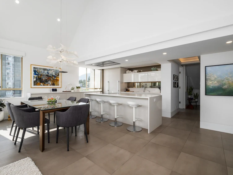 1101-1485 Duchess Avenue, West Vancouver, BC, V7T 1H7 - 13