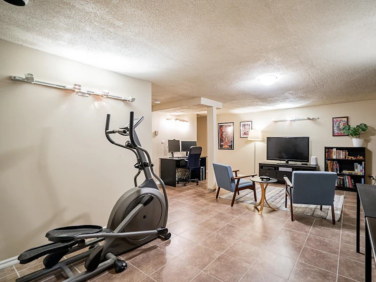 7444 Meadowland Place, Vancouver, BC, V5S 3Z4 - 26