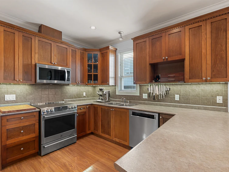 1223 W 16th Street, North Vancouver, BC, V7P 1R5 - 4