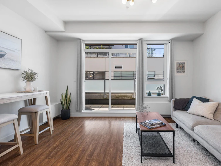 207-711 West 14th Street, North Vancouver, BC, V7M 3E8 - 10
