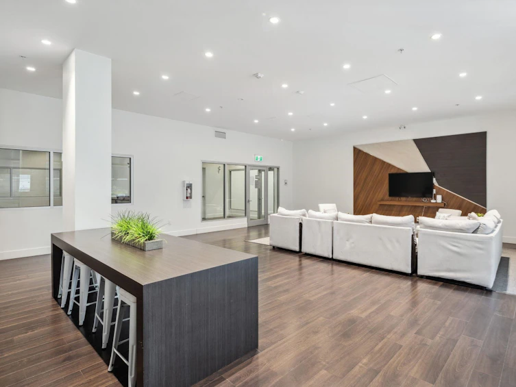 207-711 West 14th Street, North Vancouver, BC, V7M 3E8 - 26