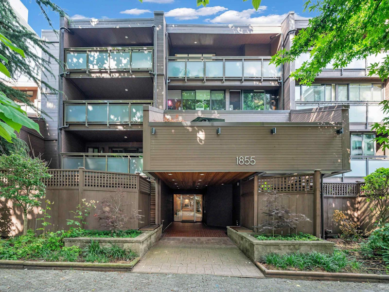 209 - 1855 Nelson Street, Vancouver BC V6G 1M9