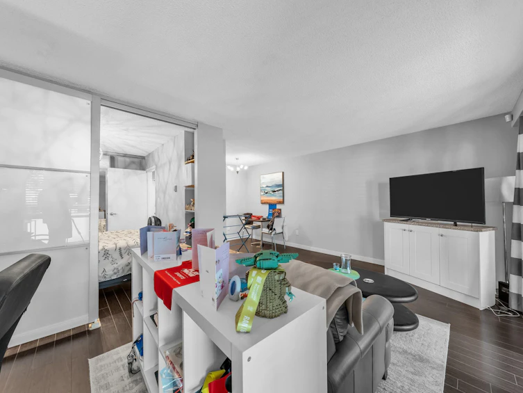 209-1855 Nelson Street, Vancouver, BC, V6G 1M9 - 7