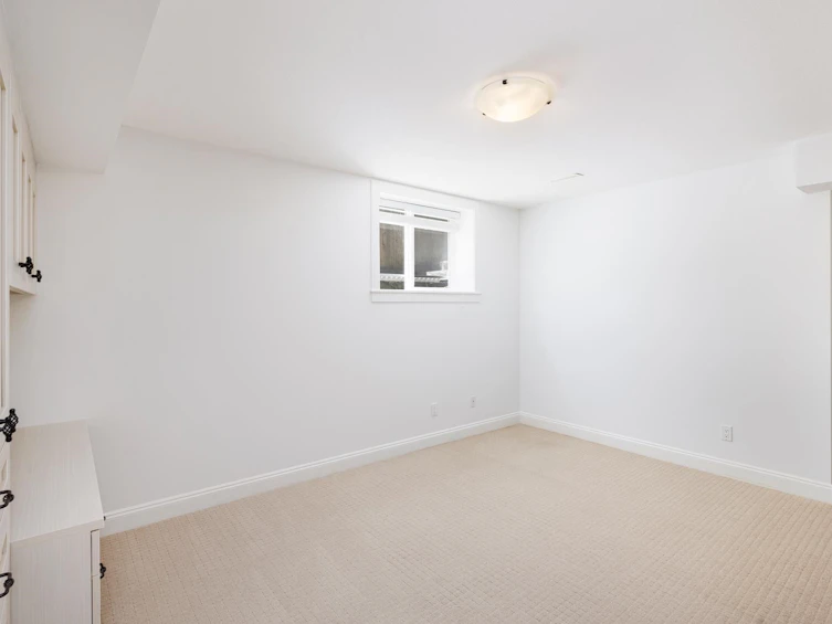 222 E 27th Street, North Vancouver, BC, V7N 1B6 - 27