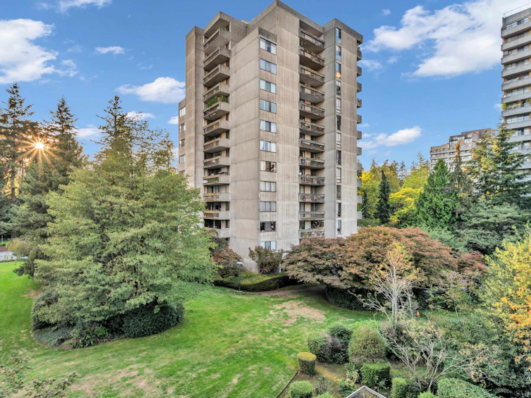 402-6759 Willingdon Avenue, Burnaby, BC, V5H 3Y9 - 2
