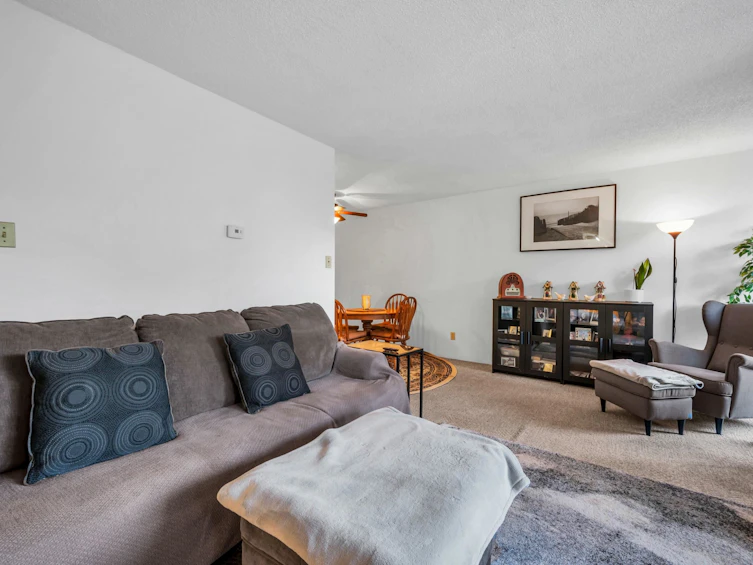 402-6759 Willingdon Avenue, Burnaby, BC, V5H 3Y9 - 3