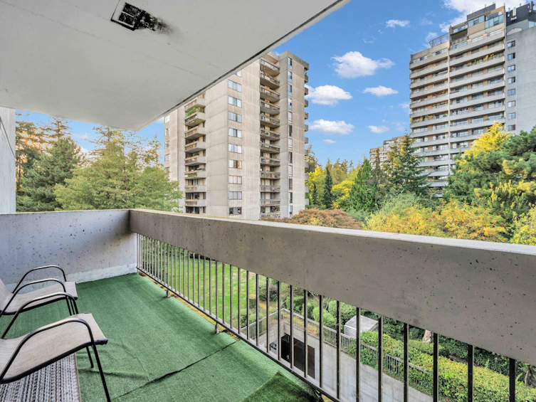402-6759 Willingdon Avenue, Burnaby, BC, V5H 3Y9 - 16