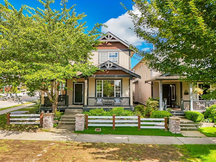 19405 66a Avenue, Surrey, BC, V4N 0C3 - 2