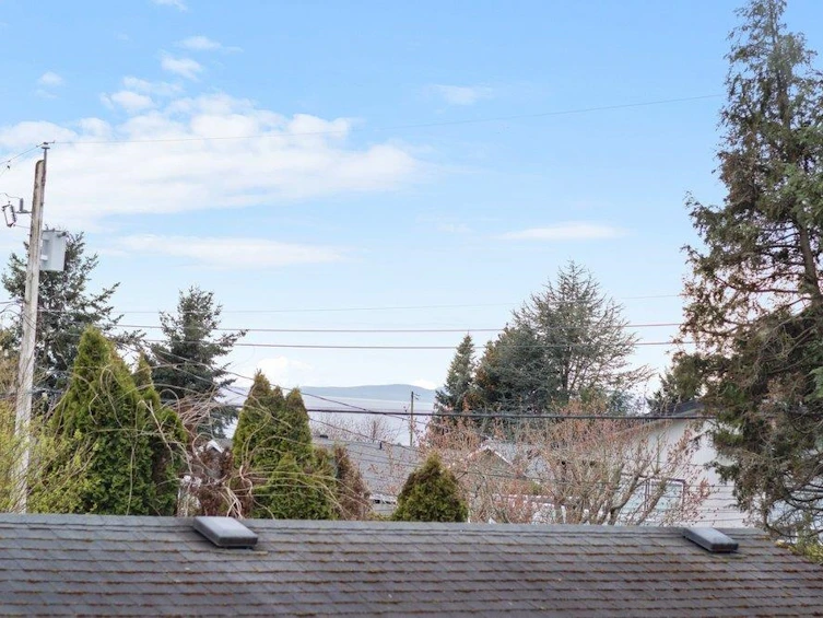 1196 Habgood Street, Surrey, BC, V4B 4W9 - 32
