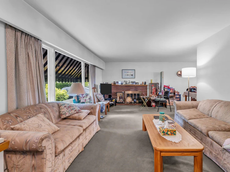 4838 Gilpin Court, Burnaby, BC, V5G 3A3 - 21