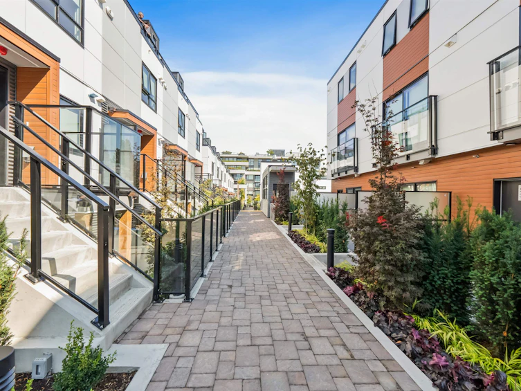 17-520 W 28th Avenue, Vancouver, BC, V5Z 2H1 - 14