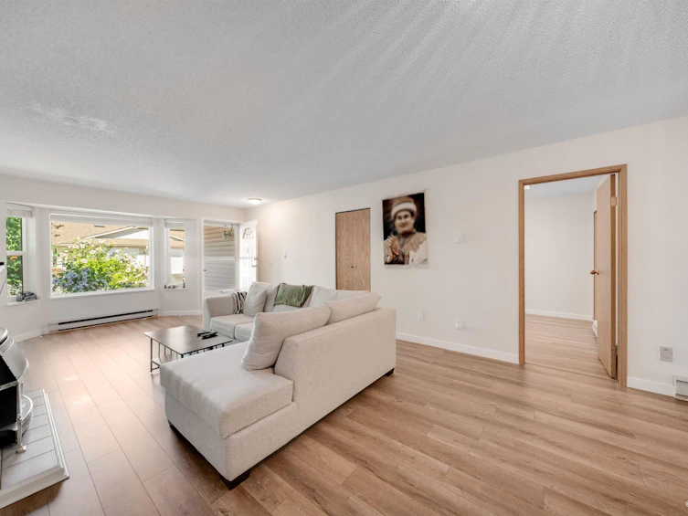 19-12049 217 Street, Maple Ridge, BC, V2X 0M8 - 11