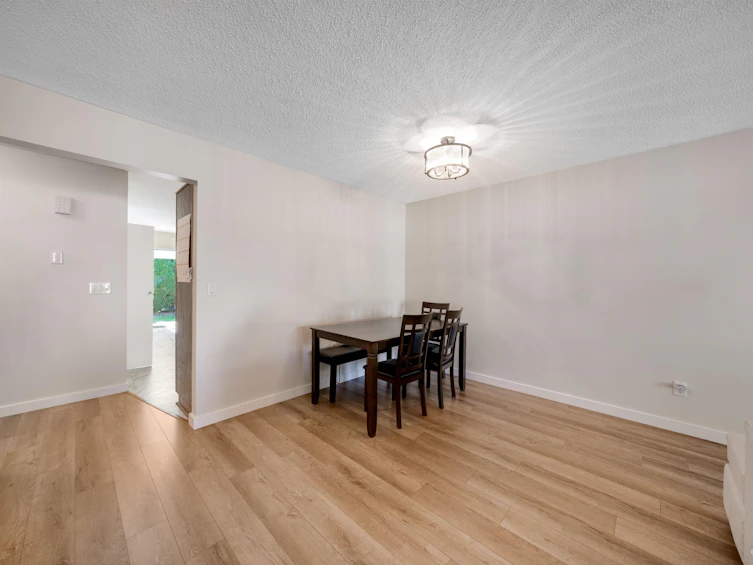 19-12049 217 Street, Maple Ridge, BC, V2X 0M8 - 19