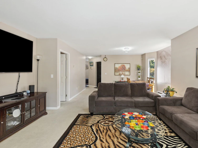 206-16031 82, Surrey, BC, V4N 0N4 - 5