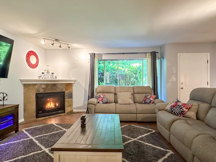 2-13630 84 Avenue, Surrey, BC, V3W 0T6 - 3