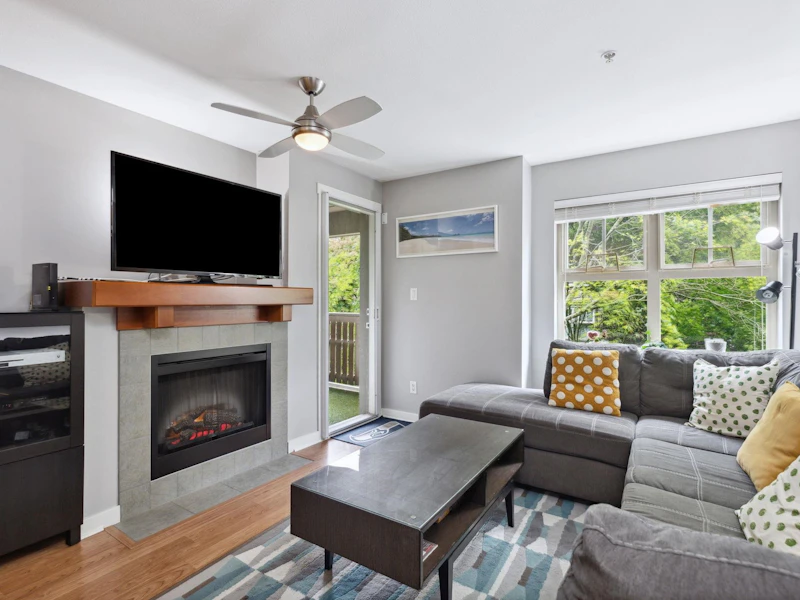 205 - 675 Park Crescent, New Westminster BC V3L 5W4