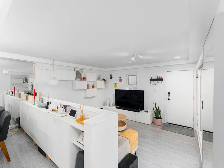 3-870 West 7th Avenue, Vancouver, BC, V5Z 4C1 - 5