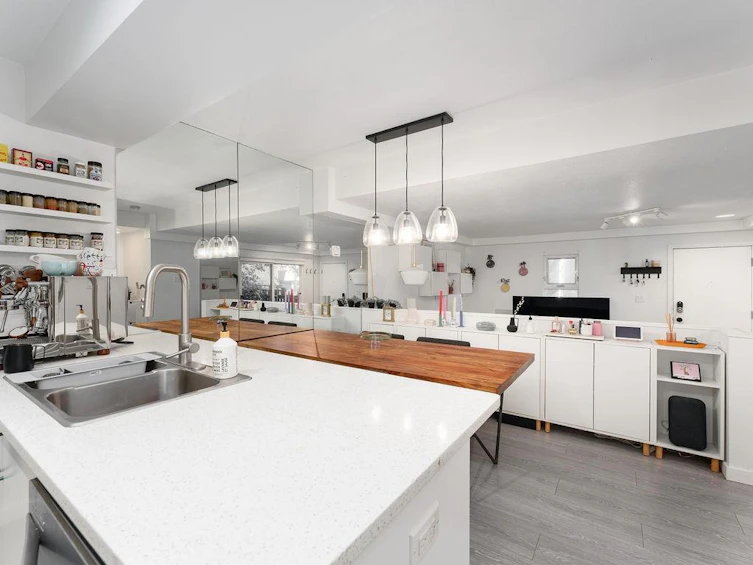 3-870 West 7th Avenue, Vancouver, BC, V5Z 4C1 - 8