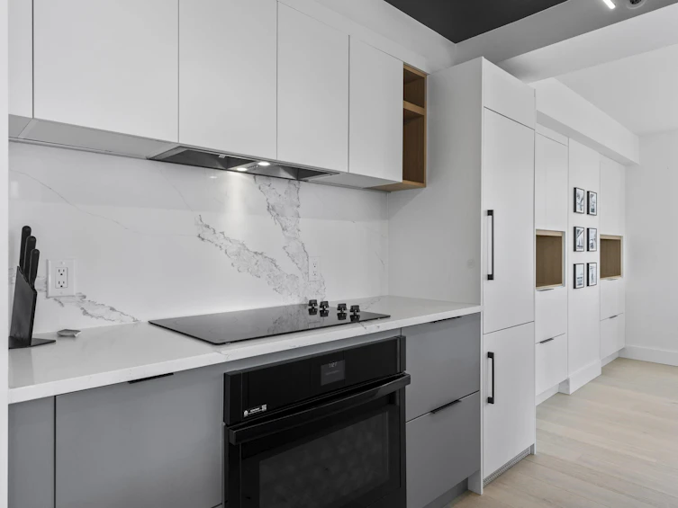 1902-1500 Hornby Street, Vancouver, BC, V6Z 2R1 - 14