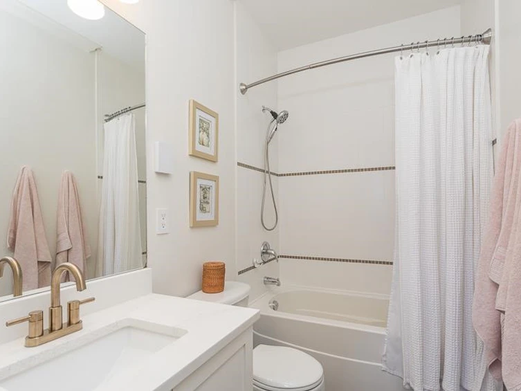203-3880 Chatham Street, Richmond, BC, V7E 2Z5 - 18