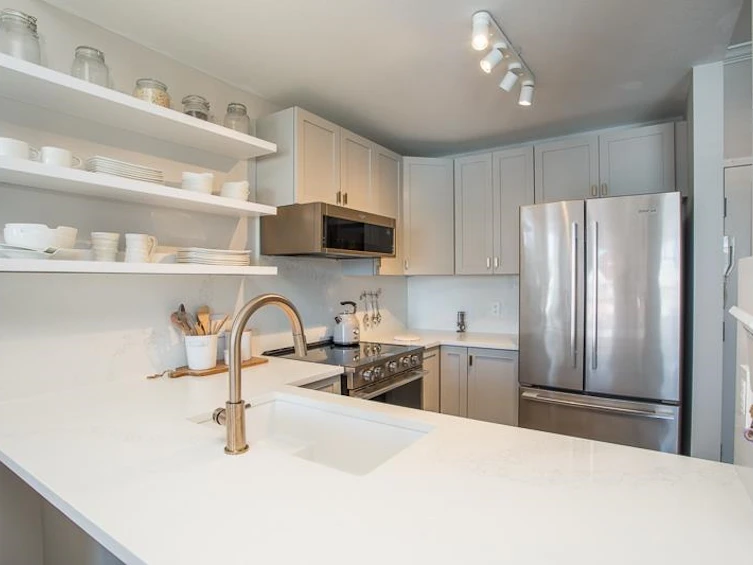 203-3880 Chatham Street, Richmond, BC, V7E 2Z5 - 8
