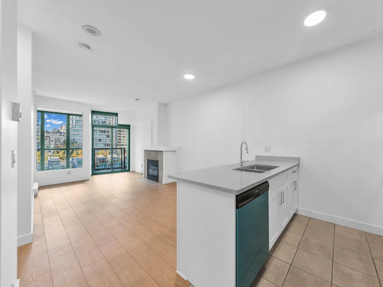 703-1239 West Georgia Street, Vancouver, BC, V6E 4R8 - 9