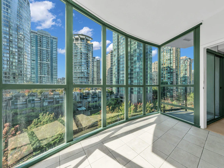 703-1239 West Georgia Street, Vancouver, BC, V6E 4R8 - 24