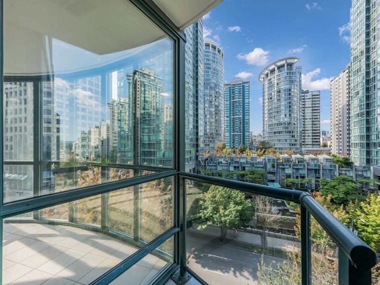 703-1239 West Georgia Street, Vancouver, BC, V6E 4R8 - 26