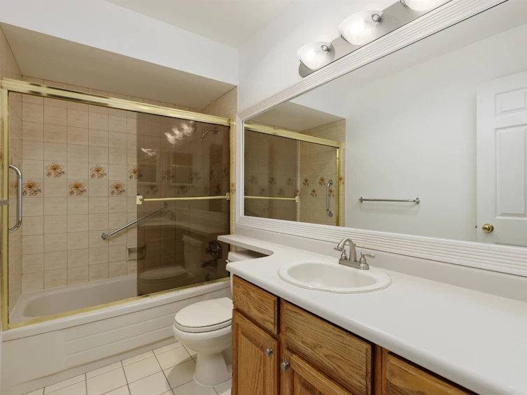 304-1665 Nelson Street, Vancouver, BC, V6G 1M3 - 18