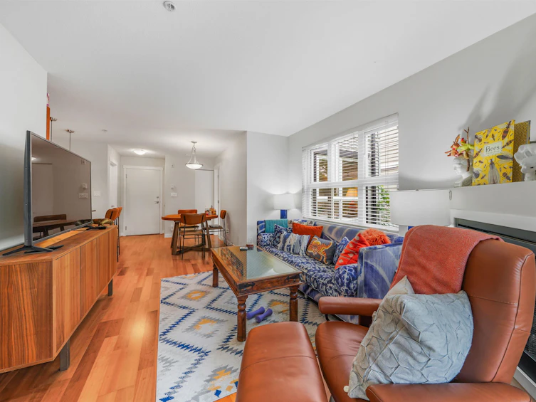 206-736 W 14th Avenue, Vancouver, BC, V5Z 1P9 - 3