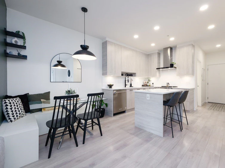 115-7579 16th Street, Burnaby, BC, V3N 0H7 - 8