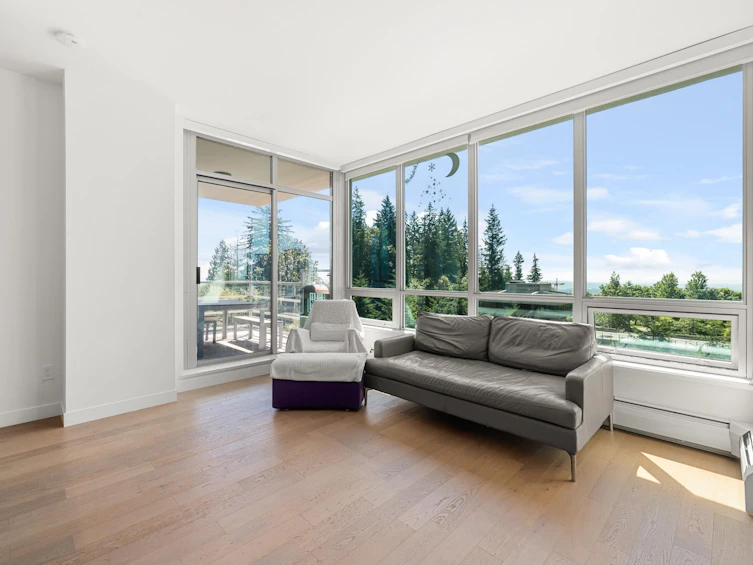 902-9060 University Crescent, Burnaby, BC, V5A 0E1 - 9