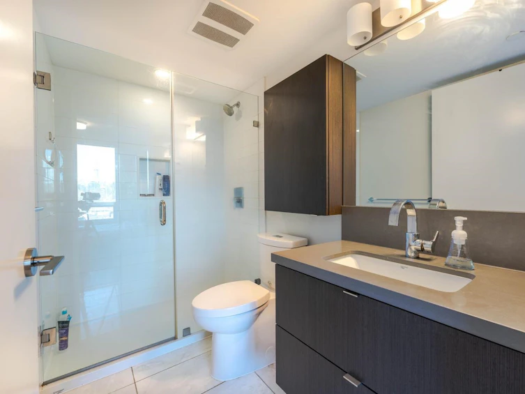 605-8189 Cambie Street, Vancouver, BC, V6P 0G6 - 11