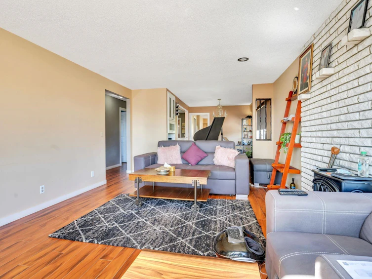 7675 Prince Albert Street, Vancouver, BC, V5X 3Z3 - 3