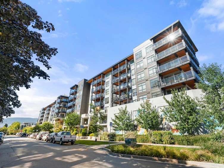 214-108 E 8th Street, North Vancouver, BC, V7L 0H1 - 3