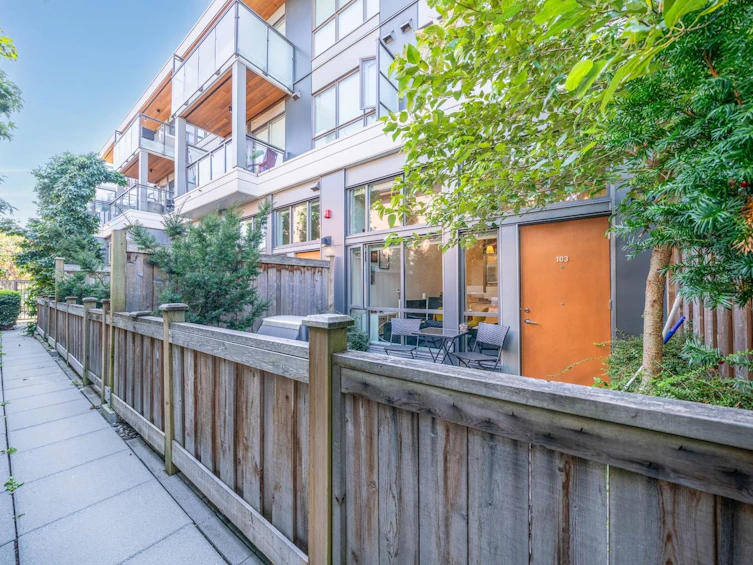 103-209 E 20th Avenue, Vancouver, BC, V5V 1M2 - 4