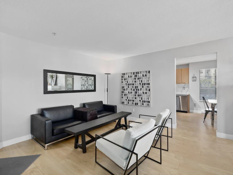 209-2958 Silver Springs Boulevard, Coquitlam, BC, V3E 3R9 - 7