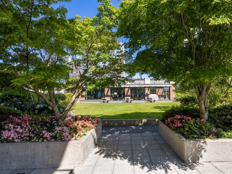 703-4118 Dawson Street, Burnaby, BC, V5C 0A3 - 13