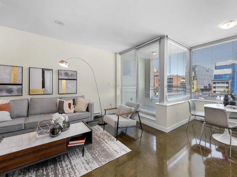 611-221 Union Street, Vancouver, BC, V6A 0B4 - 5