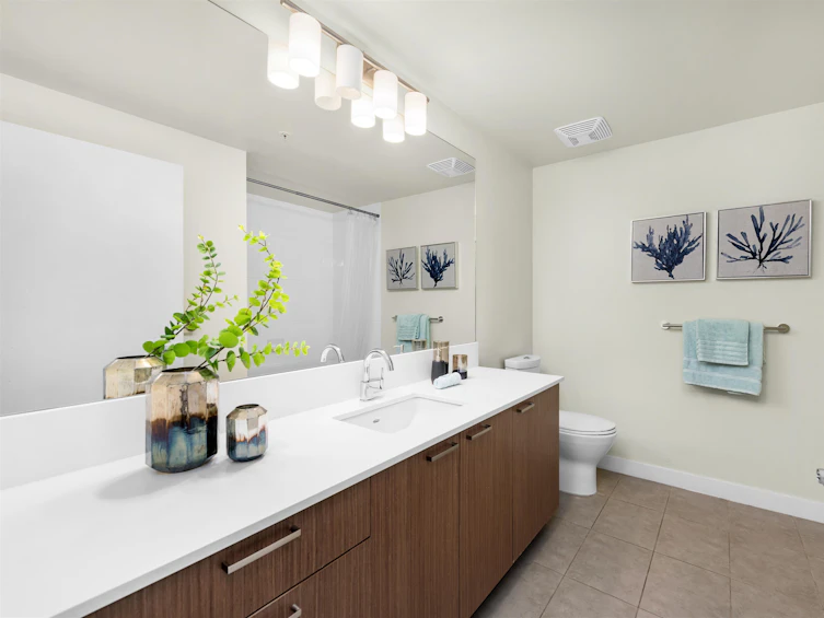 611-221 Union Street, Vancouver, BC, V6A 0B4 - 11