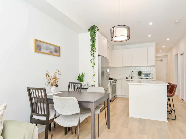 114-5415 Brydon, Langley, BC, V3A 0N4 - 5