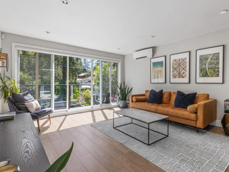 2015 Philip Avenue, North Vancouver, BC, V7P 2W5 - 3