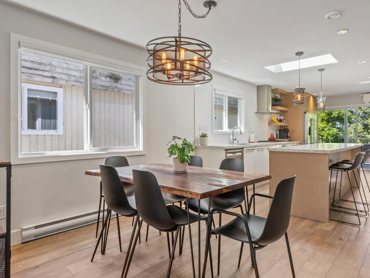 2015 Philip Avenue, North Vancouver, BC, V7P 2W5 - 7
