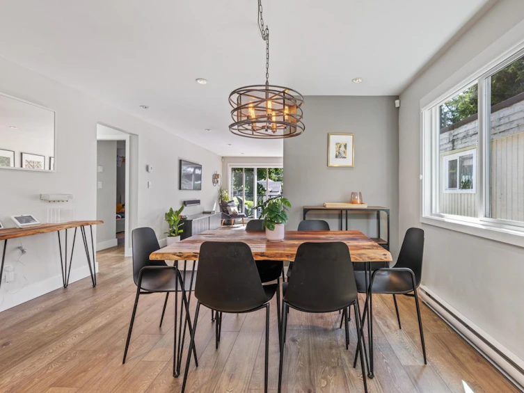 2015 Philip Avenue, North Vancouver, BC, V7P 2W5 - 15